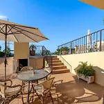 Hostel Getaway In Roca *